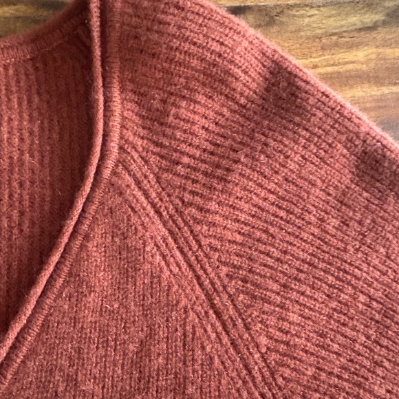 Sundance Women’s 100% Cashmere Cinammon Rust Sweater Dress V Neck XL - Picture 6 of 7